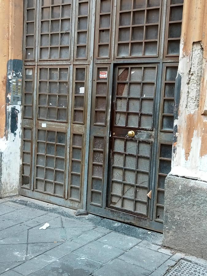 Dama Hostelbb Neapol Zewnętrze zdjęcie