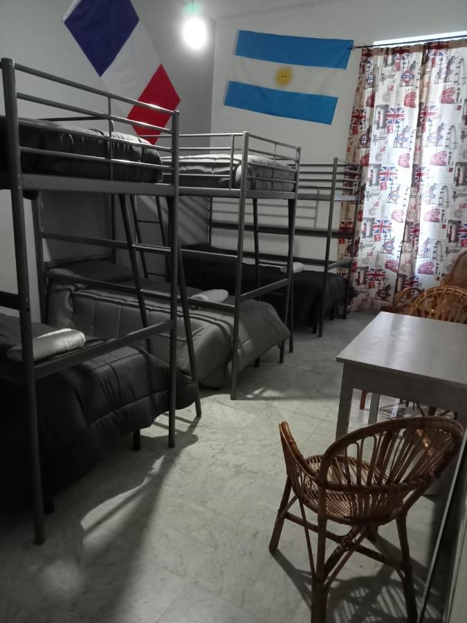 Dama Hostelbb Neapol Zewnętrze zdjęcie