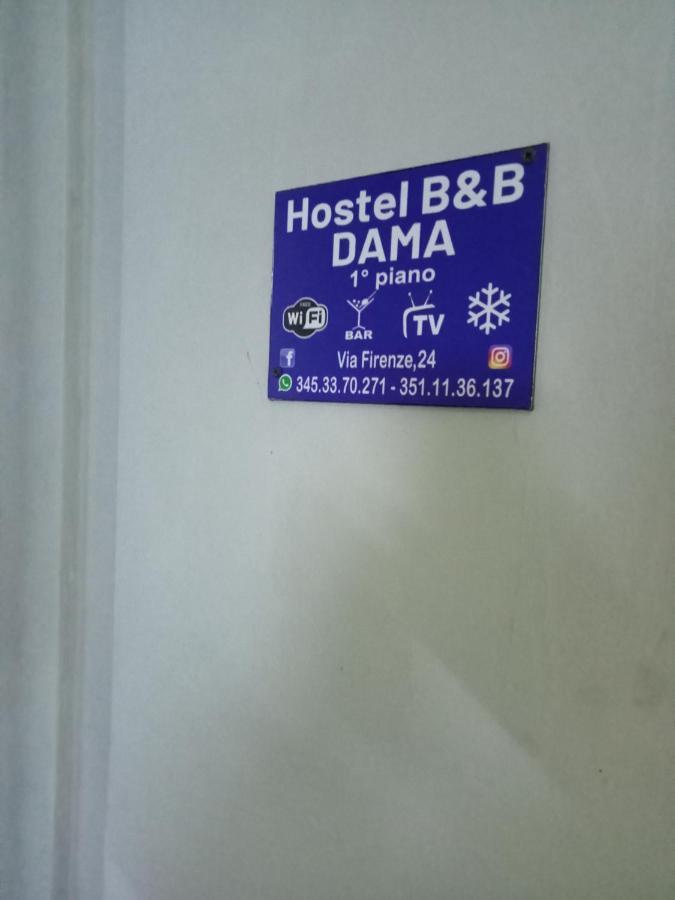 Dama Hostelbb Neapol Zewnętrze zdjęcie