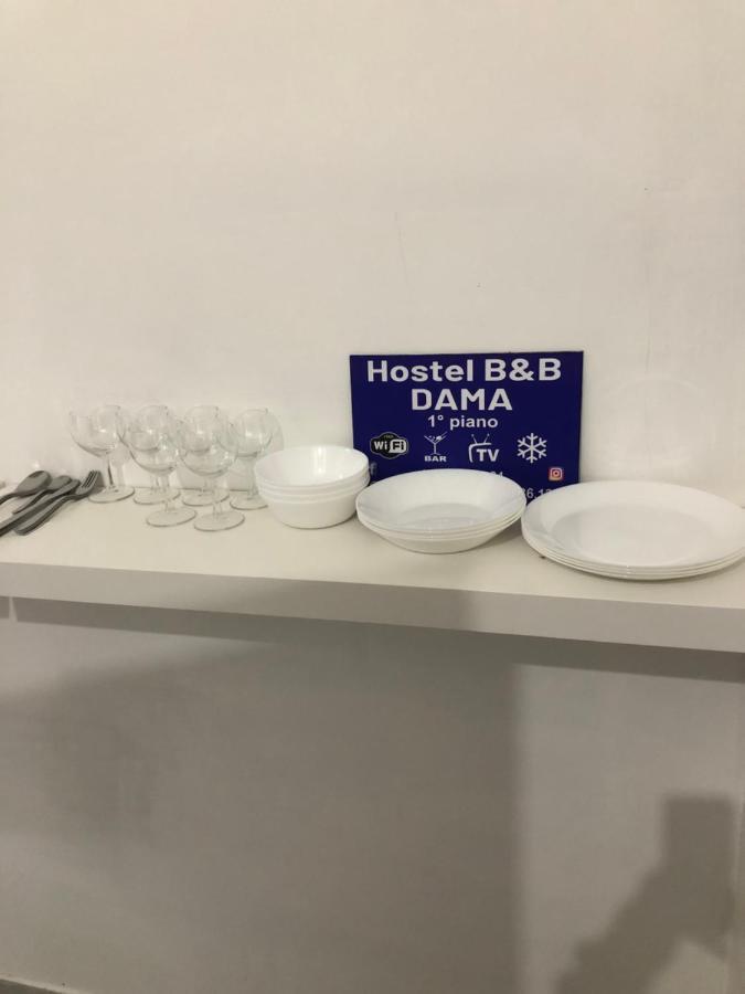 Dama Hostelbb Neapol Zewnętrze zdjęcie