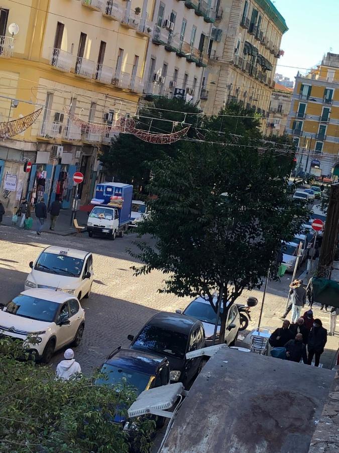 Dama Hostelbb Neapol Zewnętrze zdjęcie
