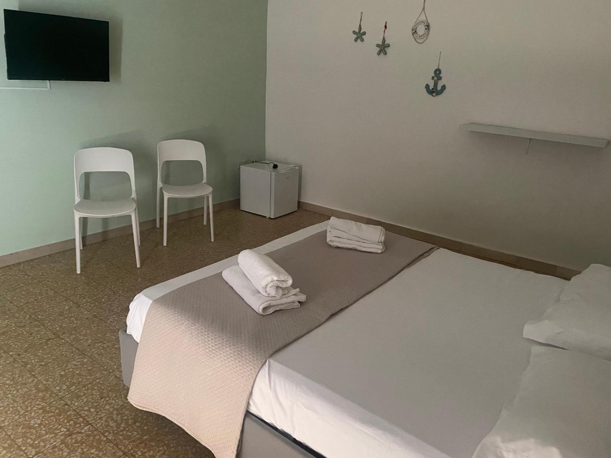 Dama Hostelbb Neapol Zewnętrze zdjęcie