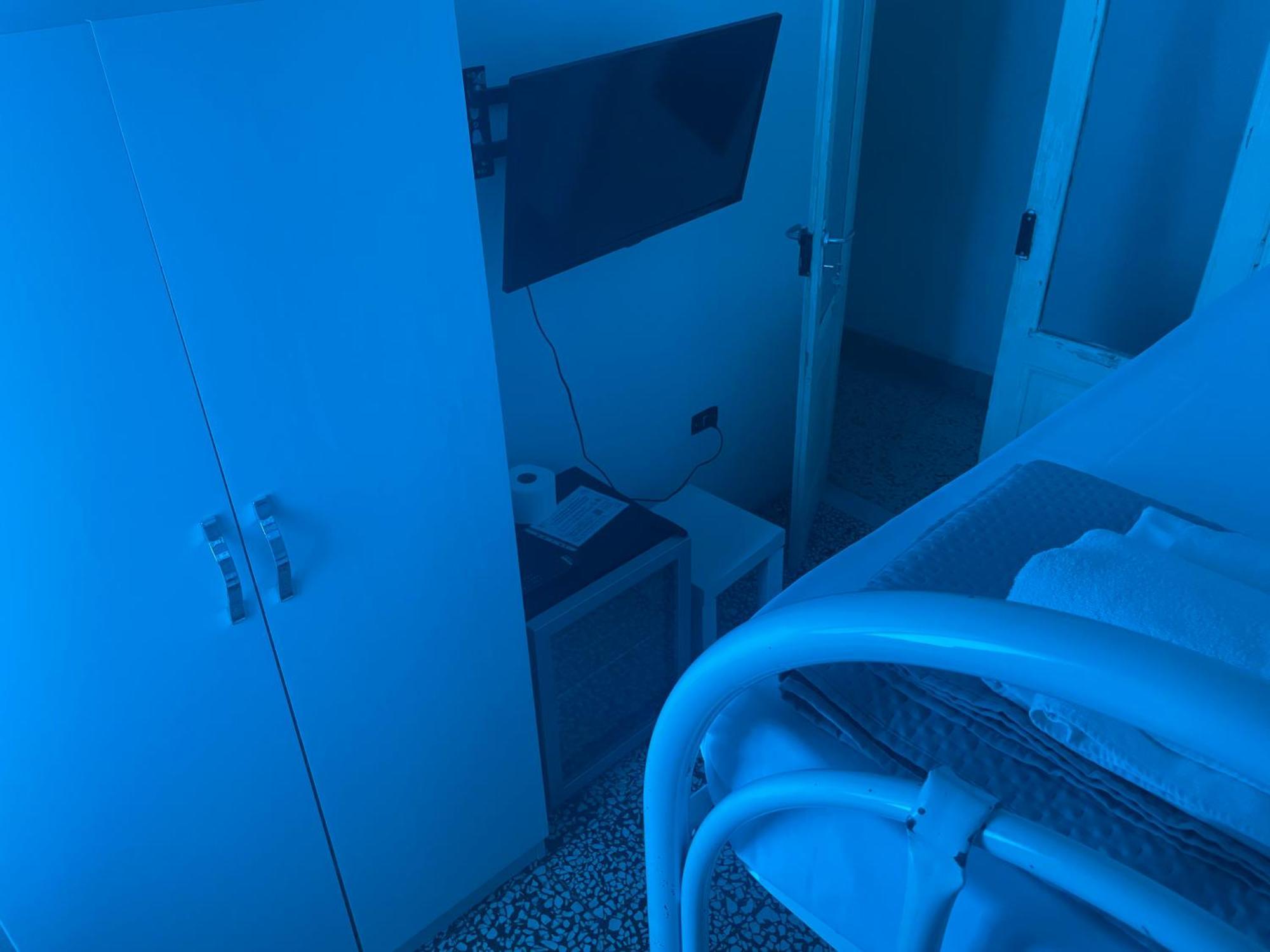 Dama Hostelbb Neapol Zewnętrze zdjęcie