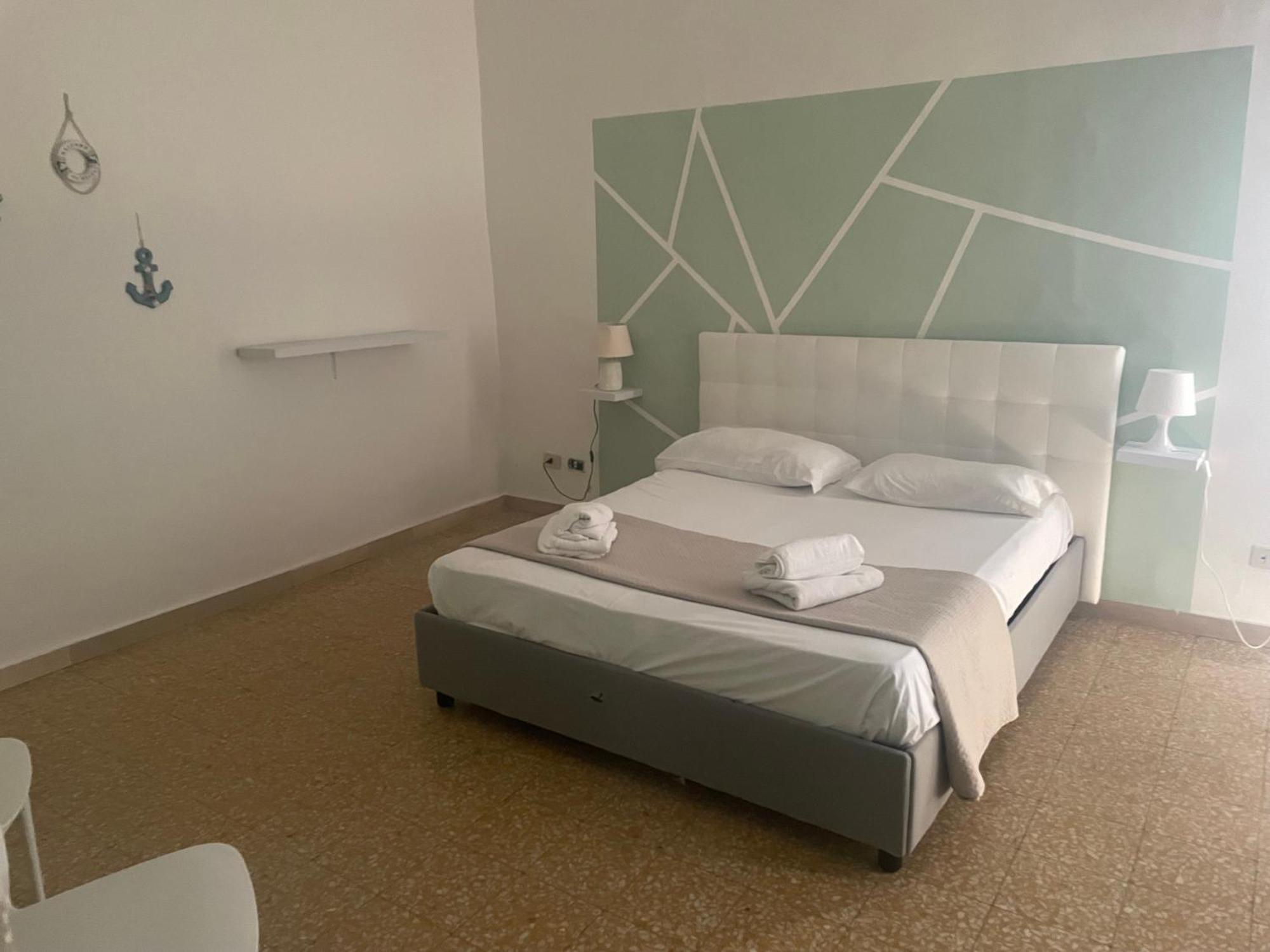 Dama Hostelbb Neapol Zewnętrze zdjęcie