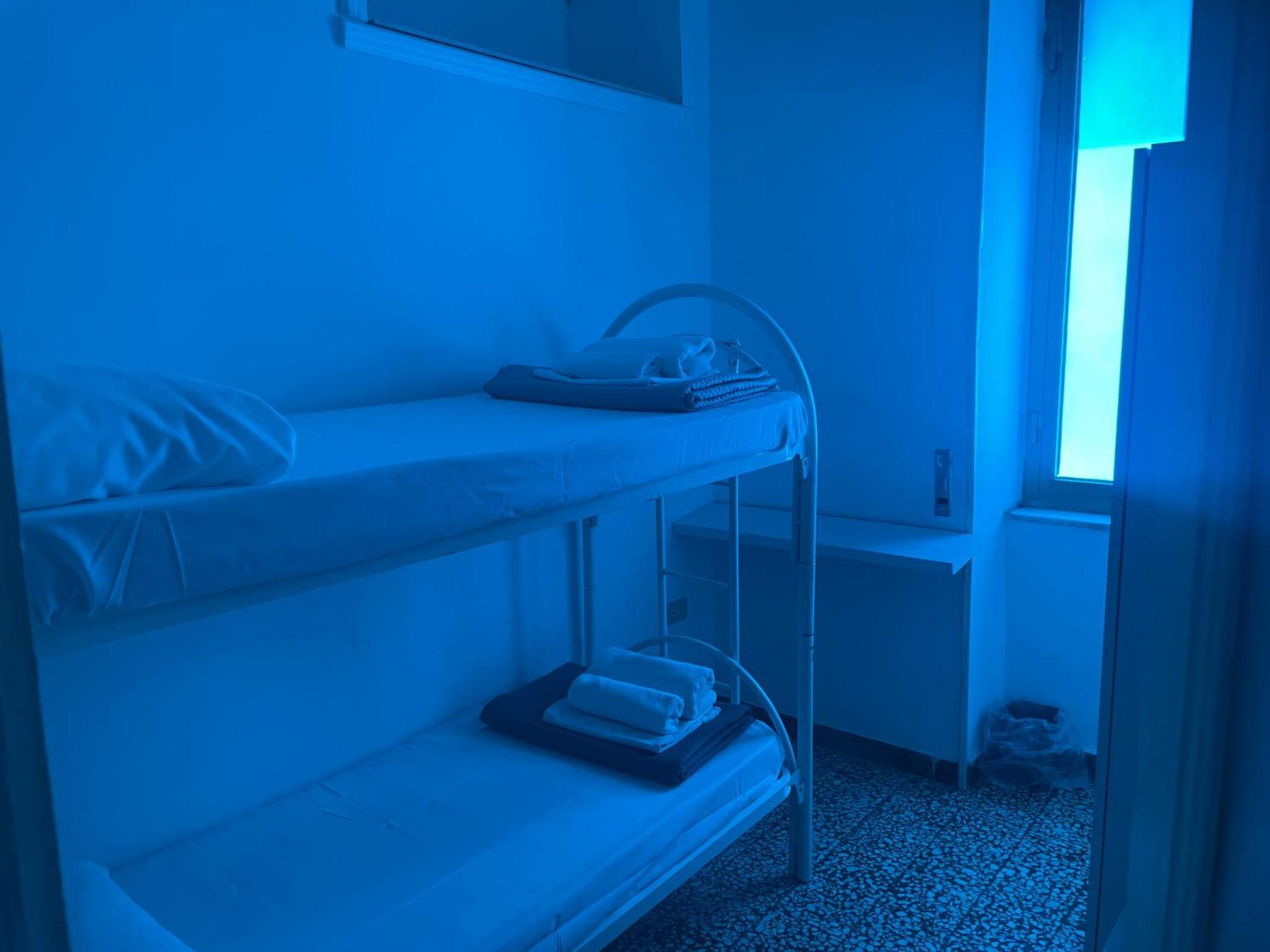 Dama Hostelbb Neapol Zewnętrze zdjęcie